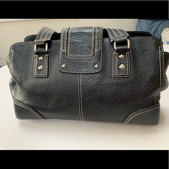 🙋🏻‍♀️Coach Bag Black Leather New Condition - Picture 1 of 9